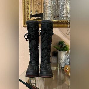 Storm By Cougar Canucks Black Tall Lace-Up Winter Boots Size 9